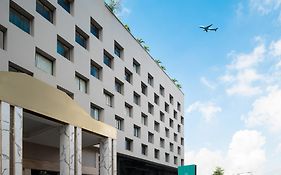 คิงส์ พาร์ค อเวนิว โฮเทล กรุงเทพ